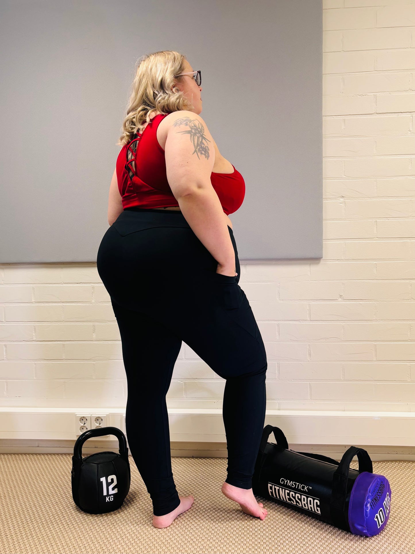 SUPLEX® Original korkeavyötäröiset taskulliset leggingsit - musta