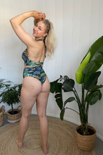 Lataa kuva Galleria-katseluun, Bikiniliivi Belize, Jungle green // KOKO 38/40
