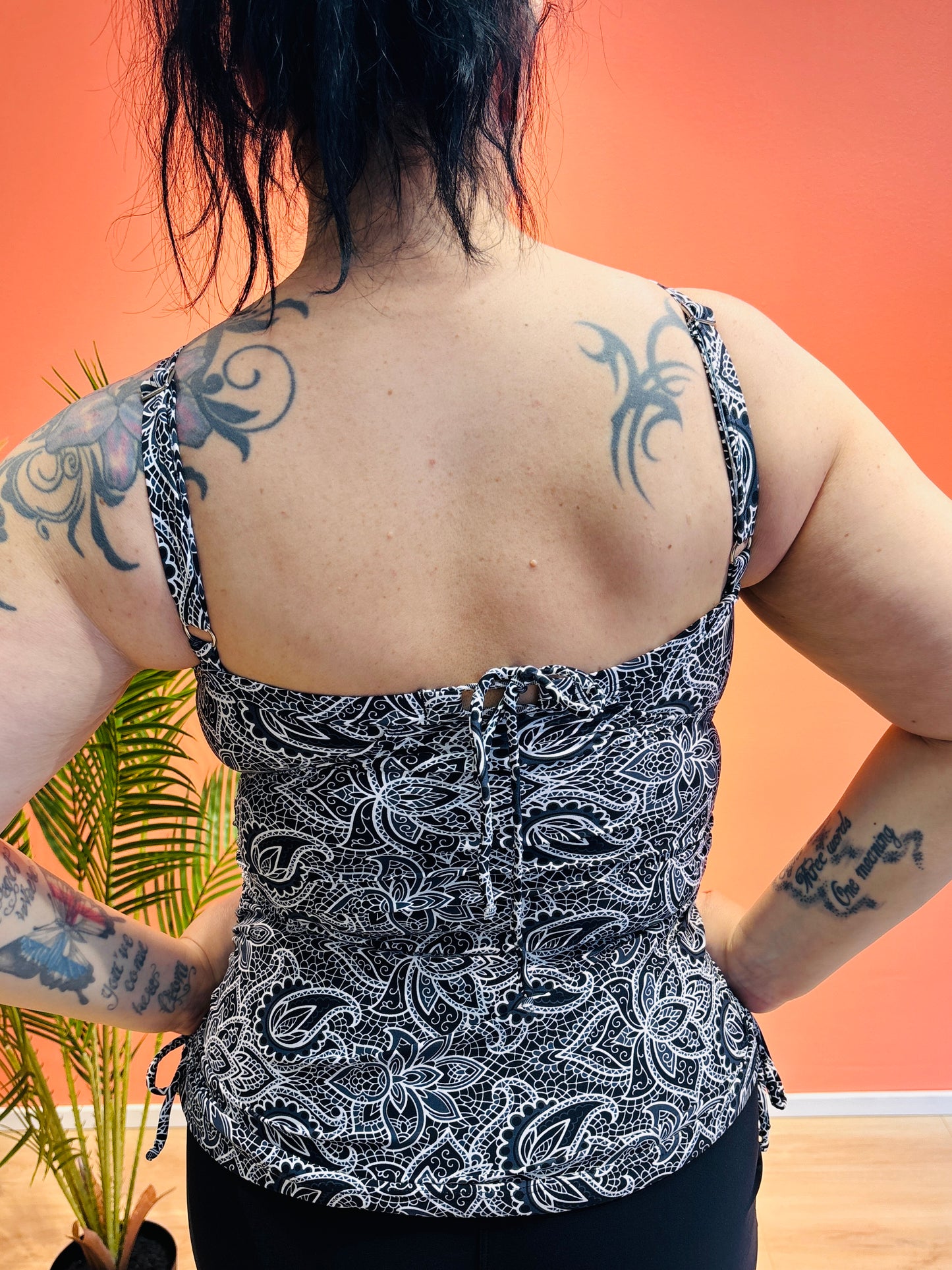 BomBom plus size uimapuku naisille, koot 36–56