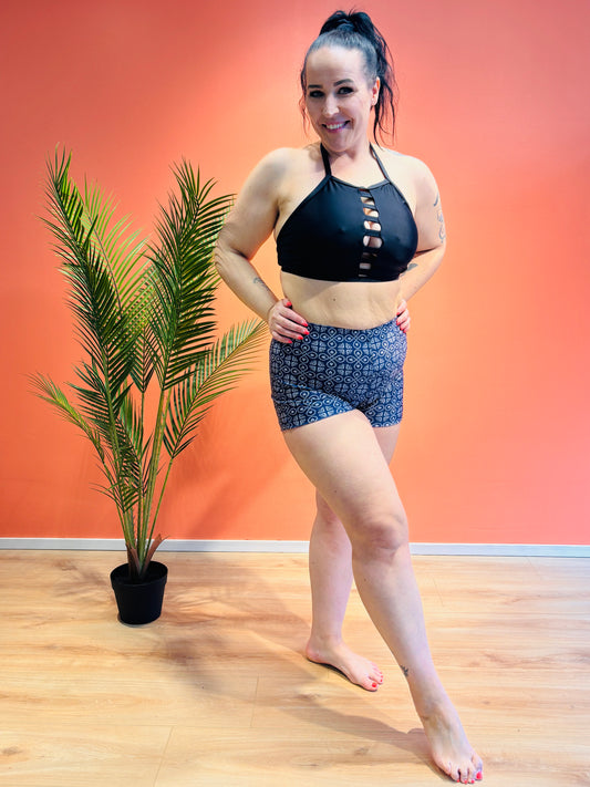 Tyylikäs BomBom uimapuku plus size naisille kesään