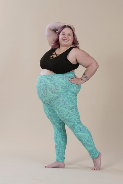 BomBom greenleaf plus size leggingsit korkealla vyötäröllä ja taskuilla