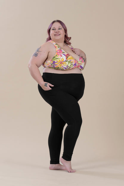BomBom mustat plus size leggingsit korkealla vyötäröllä