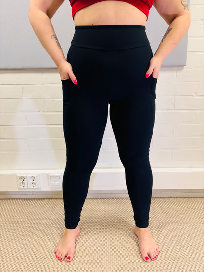 SUPLEX® Original korkeavyötäröiset taskulliset leggingsit - musta