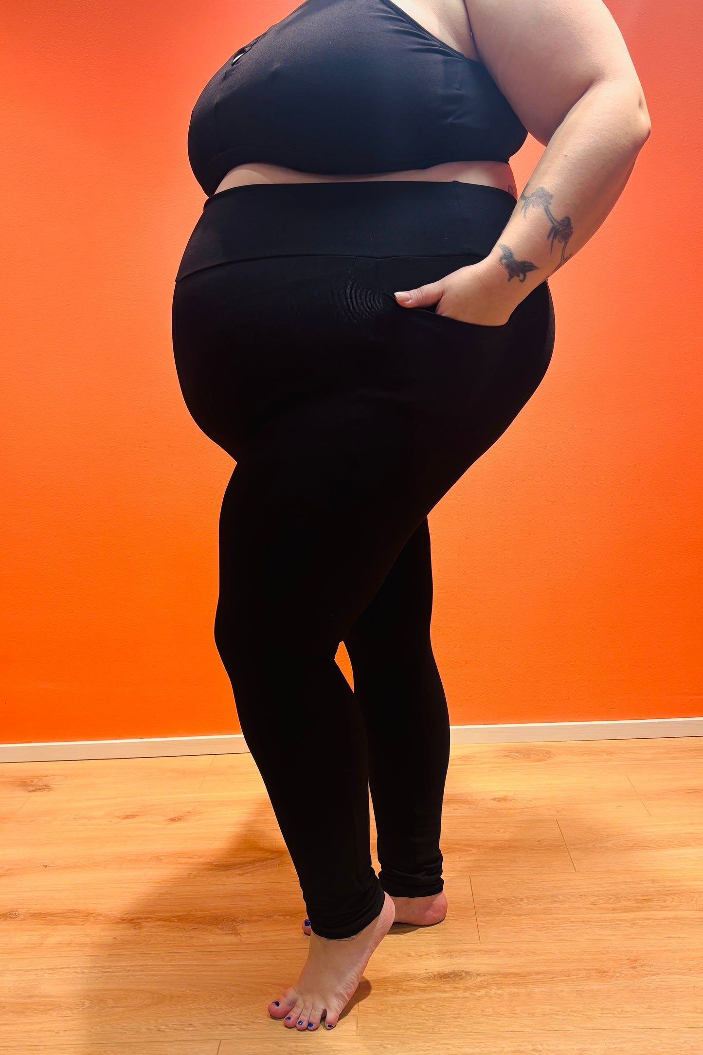 SUPLEX® Original korkeavyötäröiset taskulliset leggingsit - musta (uusi kangas)