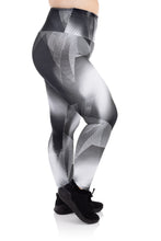 Lataa kuva Galleria-katseluun, New Moon Extra High SUPLEX® FLOW leggingsit - LIUKASPINTAINEN

