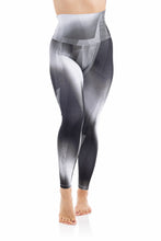 Lataa kuva Galleria-katseluun, New Moon Extra High SUPLEX® FLOW leggingsit - LIUKASPINTAINEN
