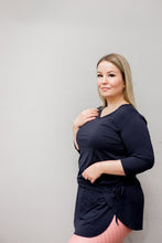 Lataa kuva Galleria-katseluun, Paitamekko Johanna - säädettävä helma, musta
